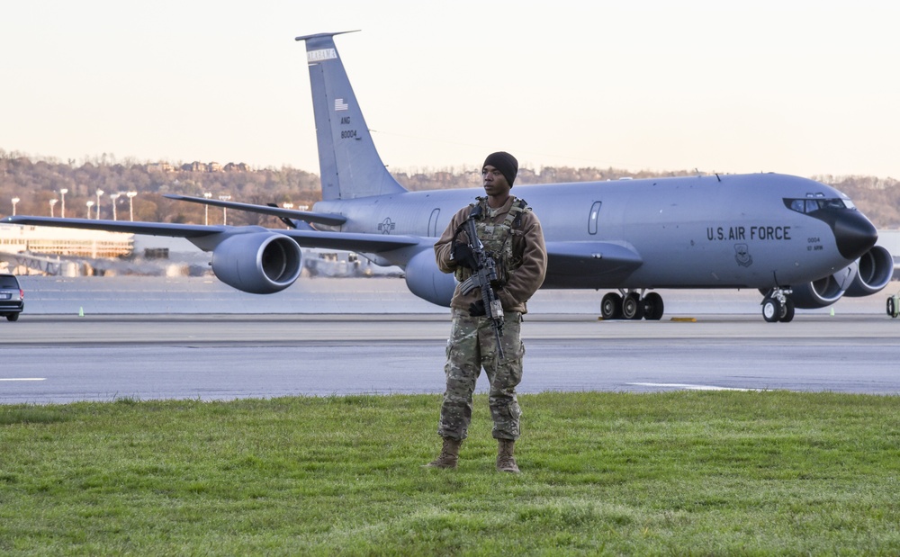 117 ARW Members Conduct Drills to Launch Aircraft