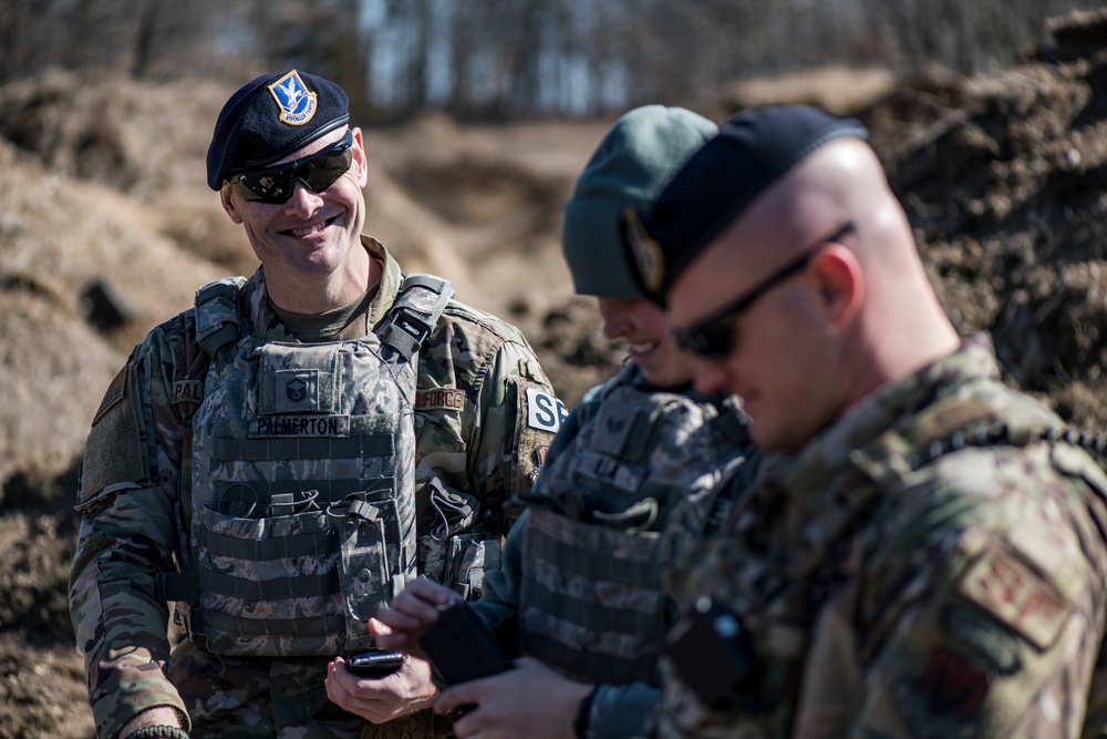 Members of the 110th Wing prepare for &quot;Shoot, Move and Communicate&quot; drills