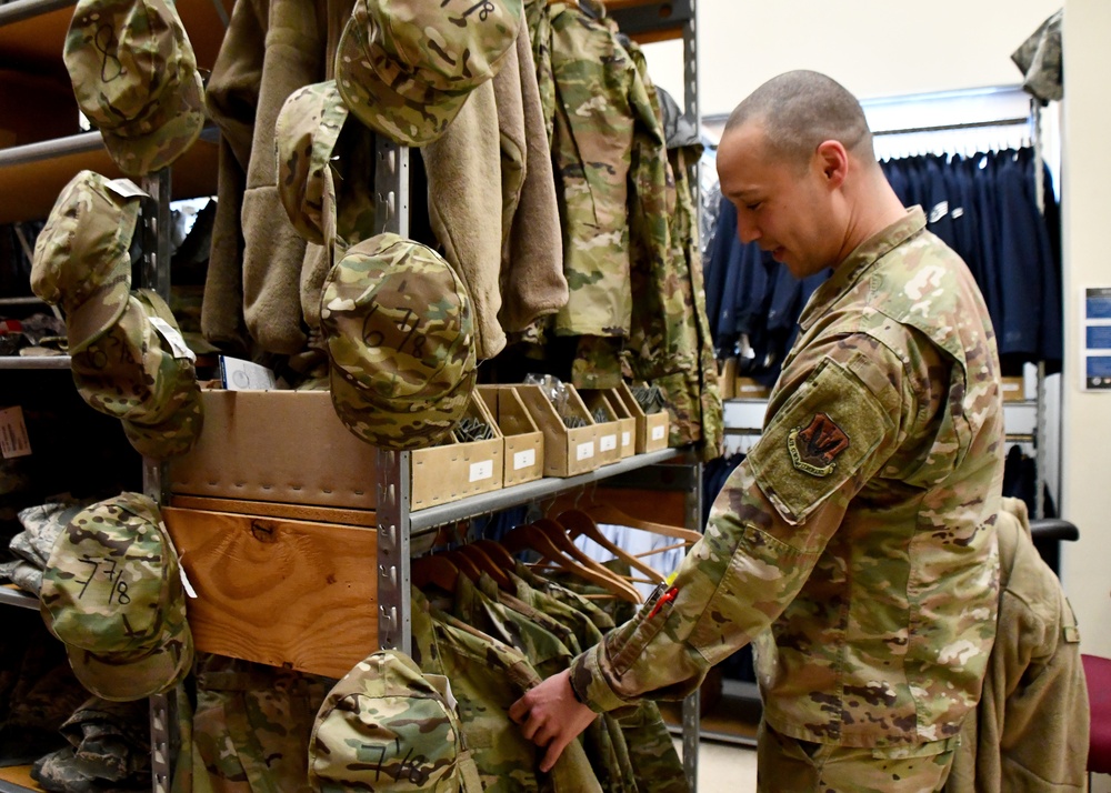 104th Fighter Wing Non-Commisioned Officer recieve state-wide award