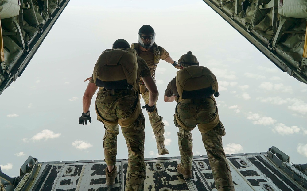 82nd Expeditionary Resque Squadron performs HALO jump