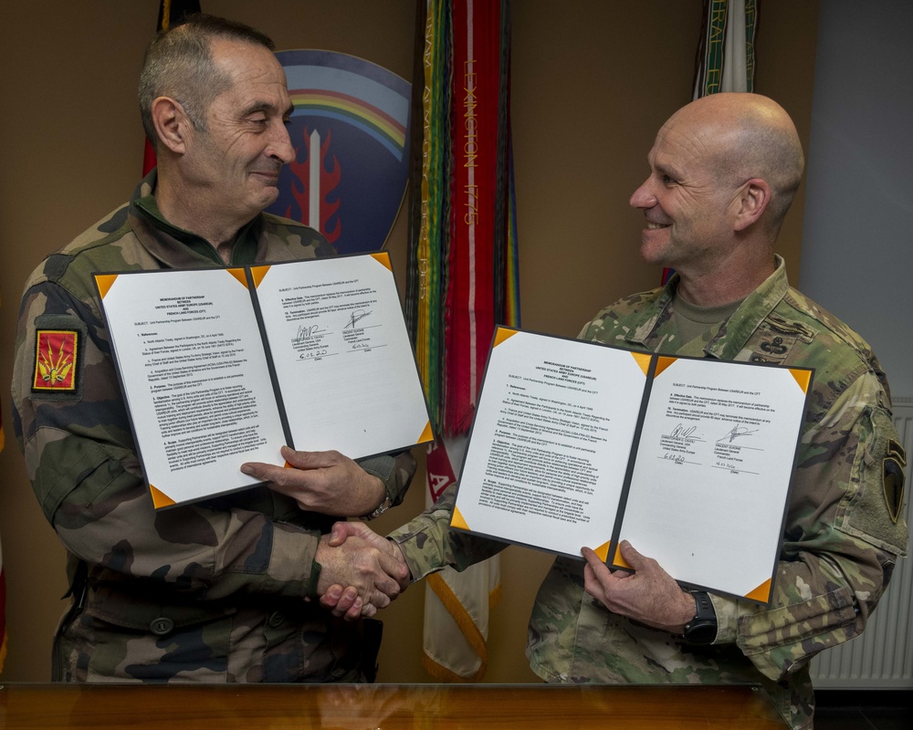 Memorandum of Partnership signing