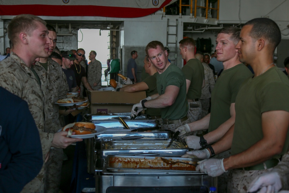 USS Bataan, 26th MEU Officers Host Steel Beach