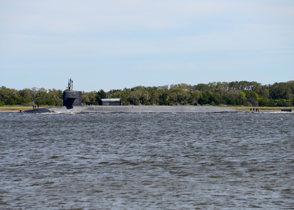 USS Georgia (SSGN 729)(Gold) Returns to Naval Submarine Base Kings Bay