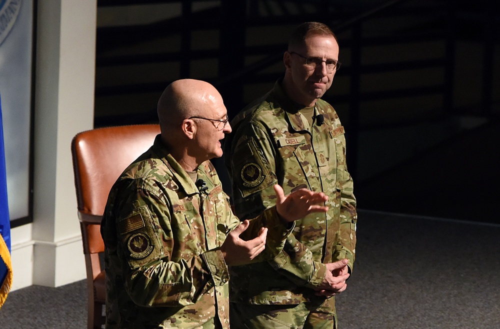 AFMC Commander hosts commanders call at Robins