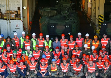 Walk The Plank | U.S. Marines better their Maritime Prepositioning Force skills