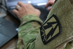 Talent, skills, mentorship are top priority for Army Reserve cyber brigade