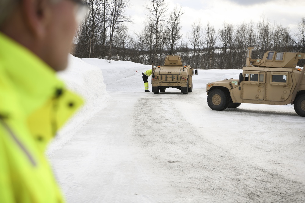 MARFORRES Marines learn winter driving