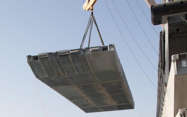 Native Fury 2020 build-up and trident pier construction