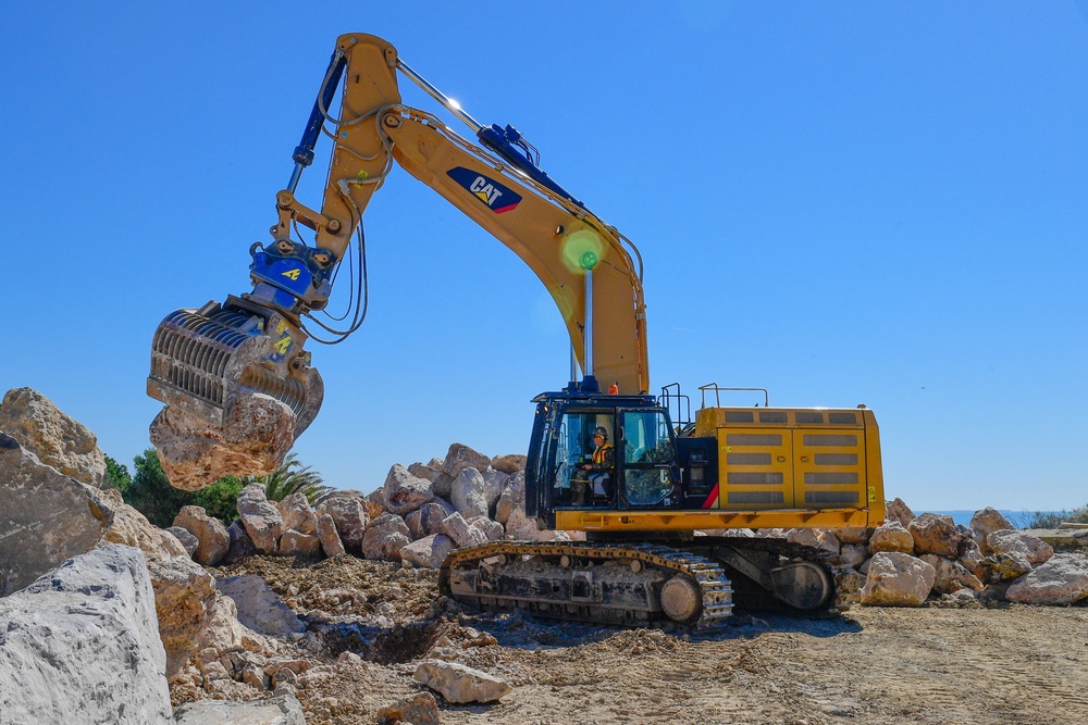 NMCB 1 continues Cliff Erosion Prevention Project on Naval Station Rota