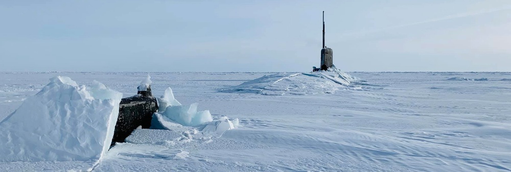 USS Connecticut (SSN 22) surfaces in the Arctic