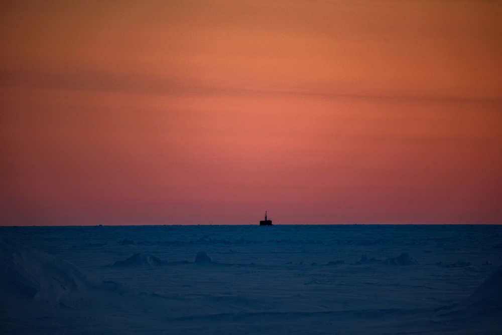 USS Connecticut (SSN 22) Surfaces in the Arctic