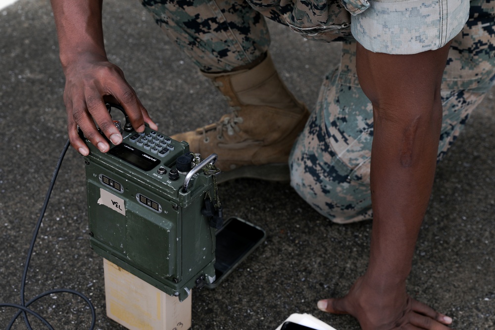 COMMEX | Marines with Communications Co. conduct COMMEX