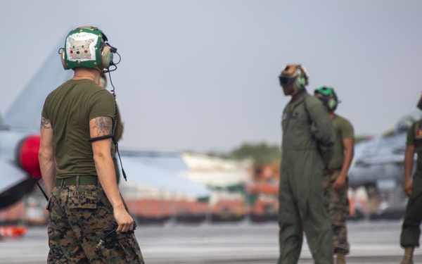 VMFA(AW)-242 support Cope North 20