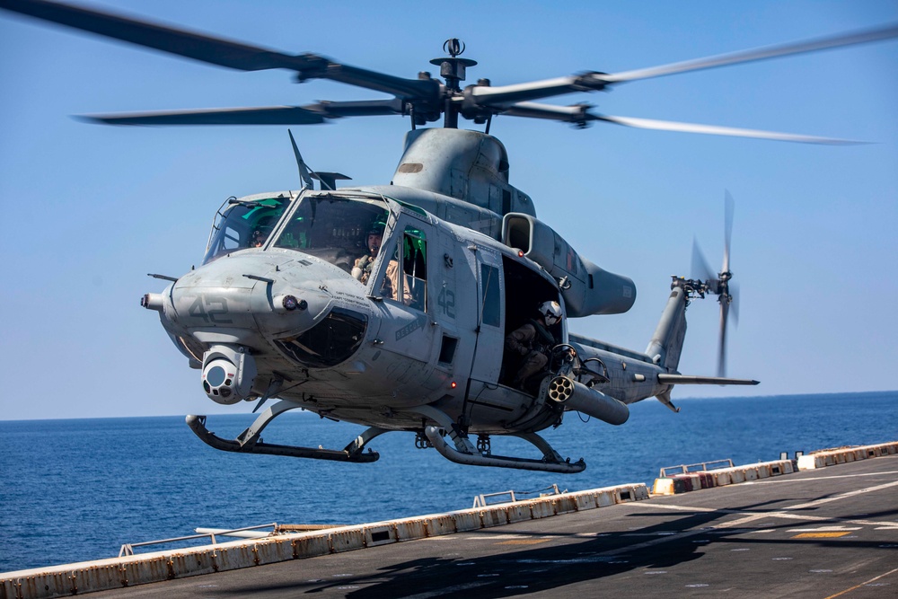 Sailors take part in flight operations