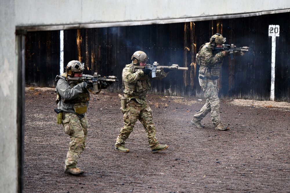 Special Forces Soldiers Shooting Range Training