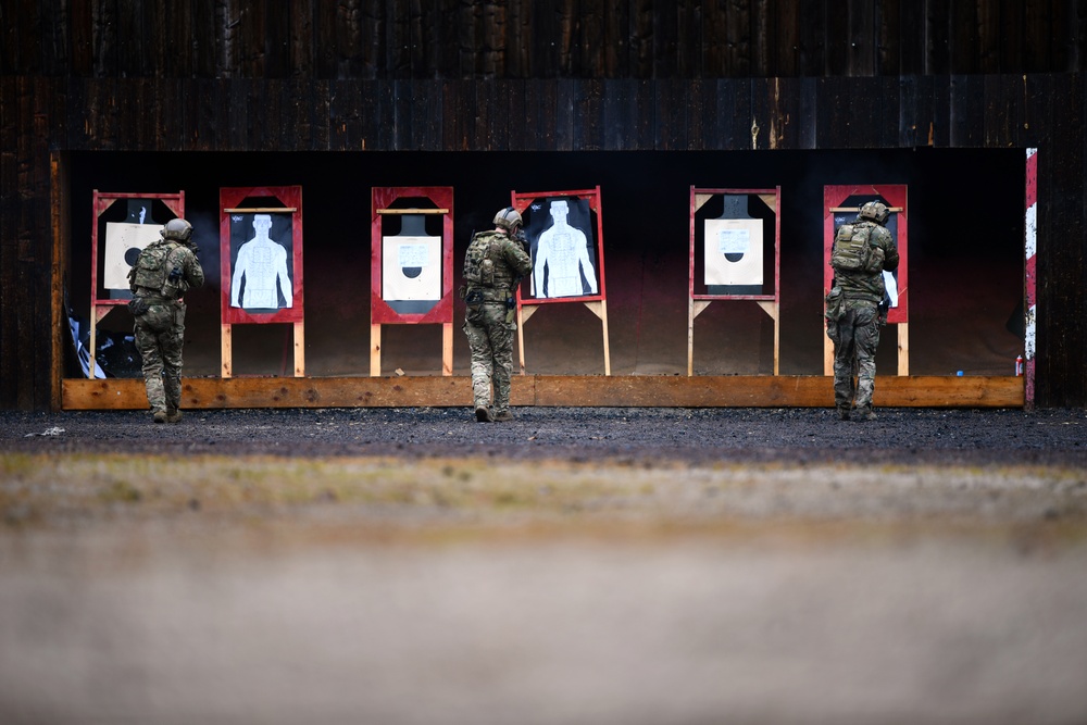 Special Forces Soldiers Shooting Range Training