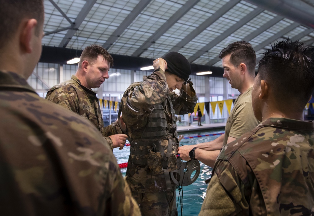 Rough terrain Soldiers prepare for water operations