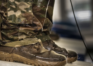 Rough terrain Soldiers prepare for water operations