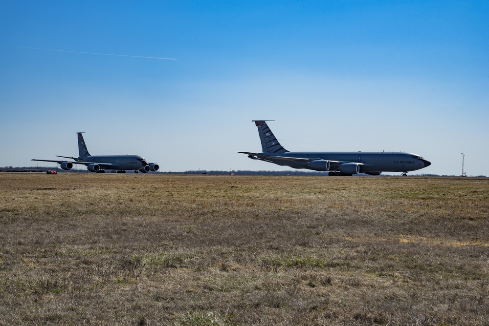 Elephant Walk: 141st Air Refueling Squadron