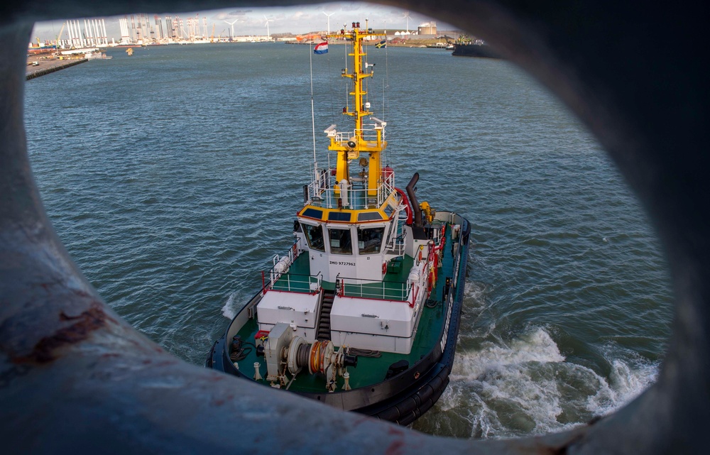 USNS Benavidez Arrives in the Netherlands