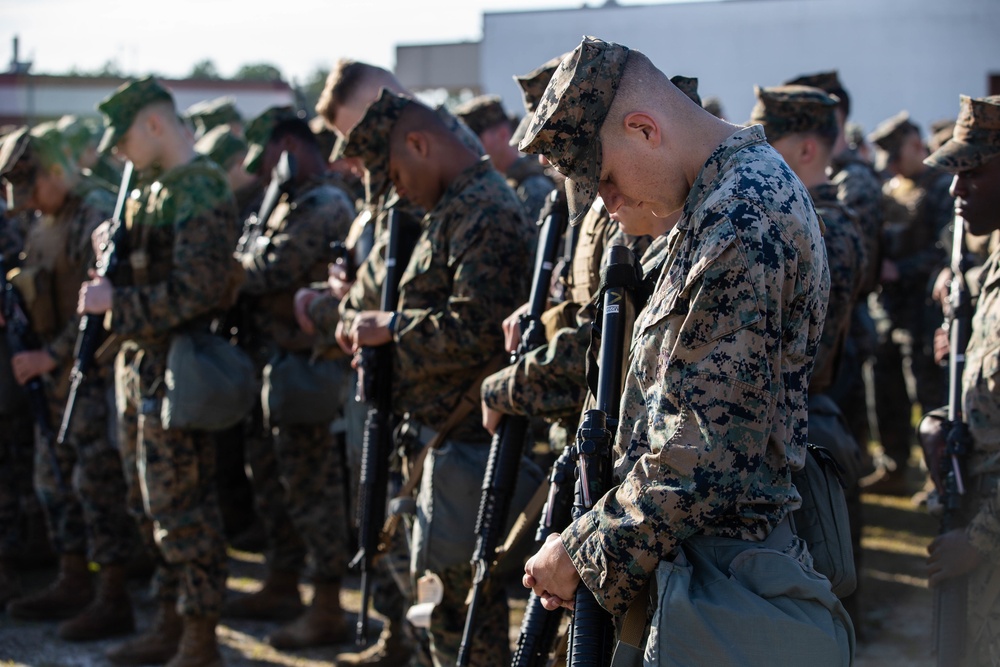 DVIDS - Images - 2nd Maintenance Battalion We Are Iwo Hike [Image 1 of 10]