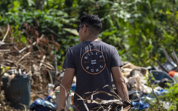 VMFA(AW)-242 help out the local community