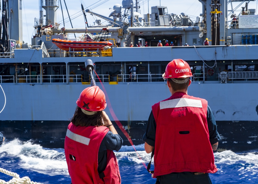 USS Mustin Conducts Replinishment-at-Sea