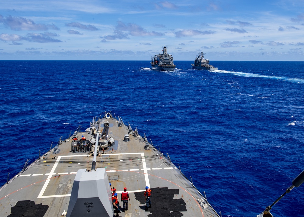 USS Mustin Conducts Replinishment-at-Sea