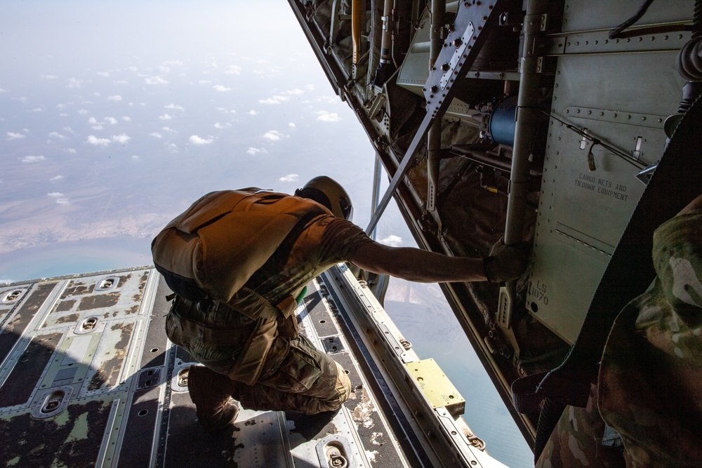 82nd Expeditionary Rescue Squadron performs HALO jump