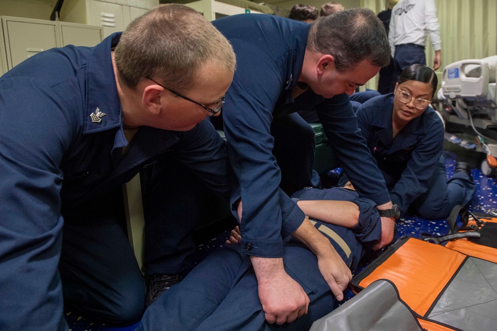 USS America Conducts Medical Training