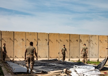 U.S. Forces transfer camp Q-West authority to Iraqi army