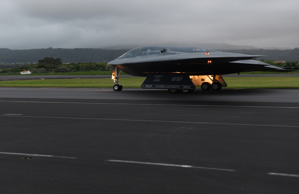 Whiteman AFB B-2 Spirits leave Lajes Field