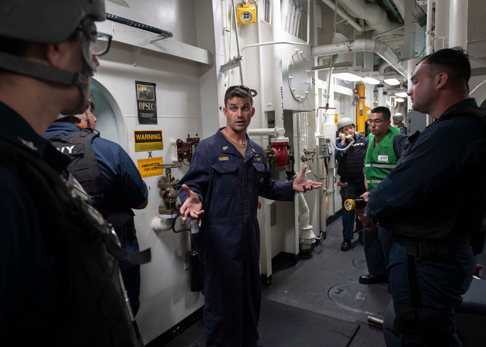 USS Carney (DDG 64)