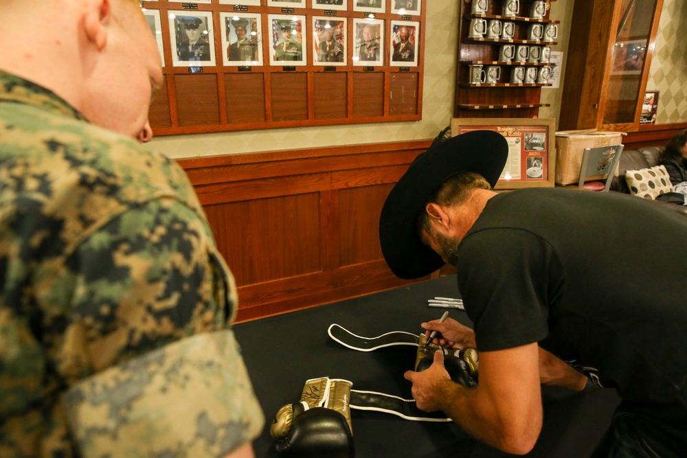 Donald &quot;Cowboy&quot; Cerrone visits Marine Barracks Washington