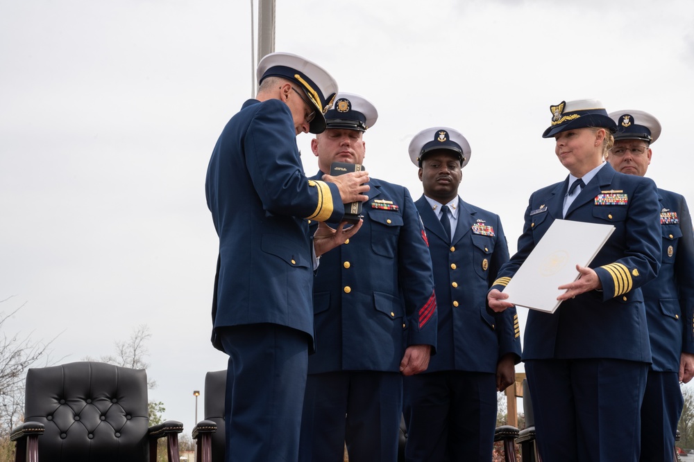 Coast Guard awards Silver Lifesaving Medal