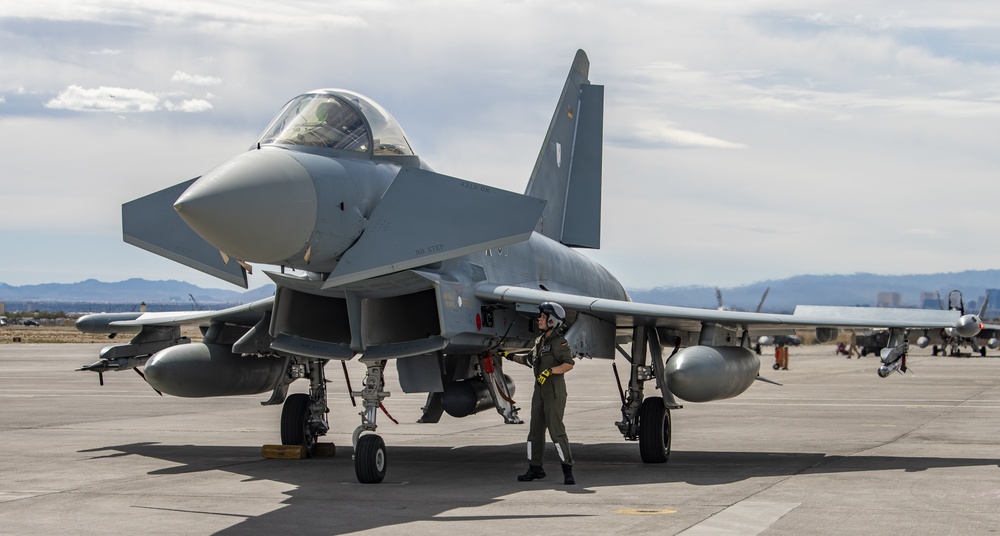 U.S. and coalition maintainers train at Red Flag 20-2