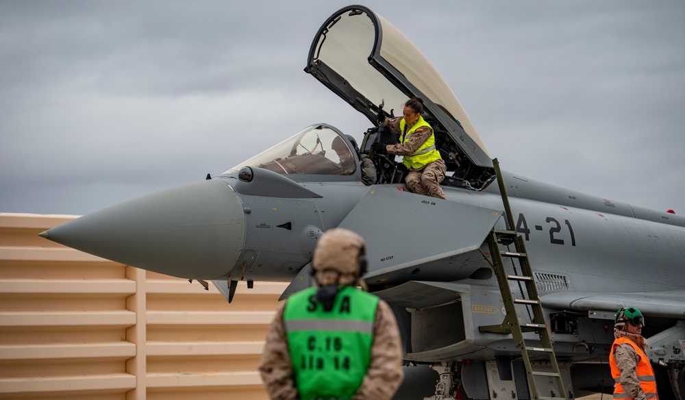 U.S. and coalition maintainers train at Red Flag 20-2