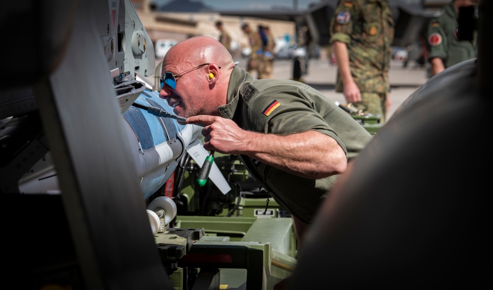 U.S. and coalition maintainers train at Red Flag 20-2