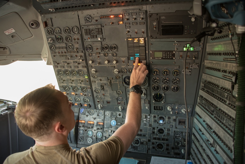 KC-10 aircrew maintains mission readiness