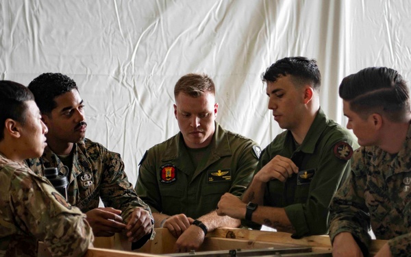 U.S. Marines give class on F/A-18D Hornet