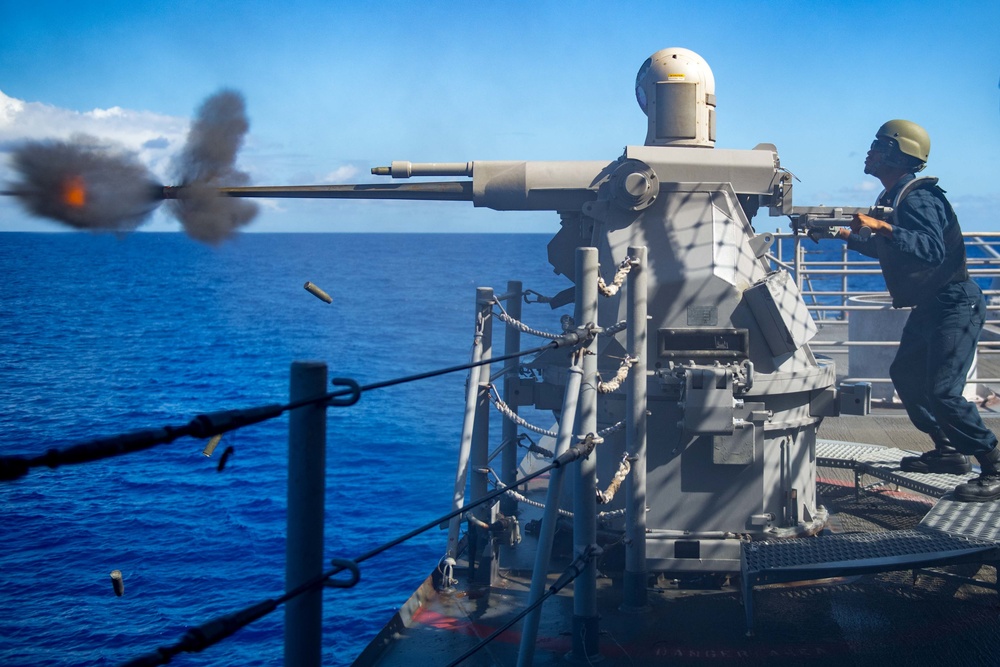 USS Shiloh MK 38 Live-Fire Training