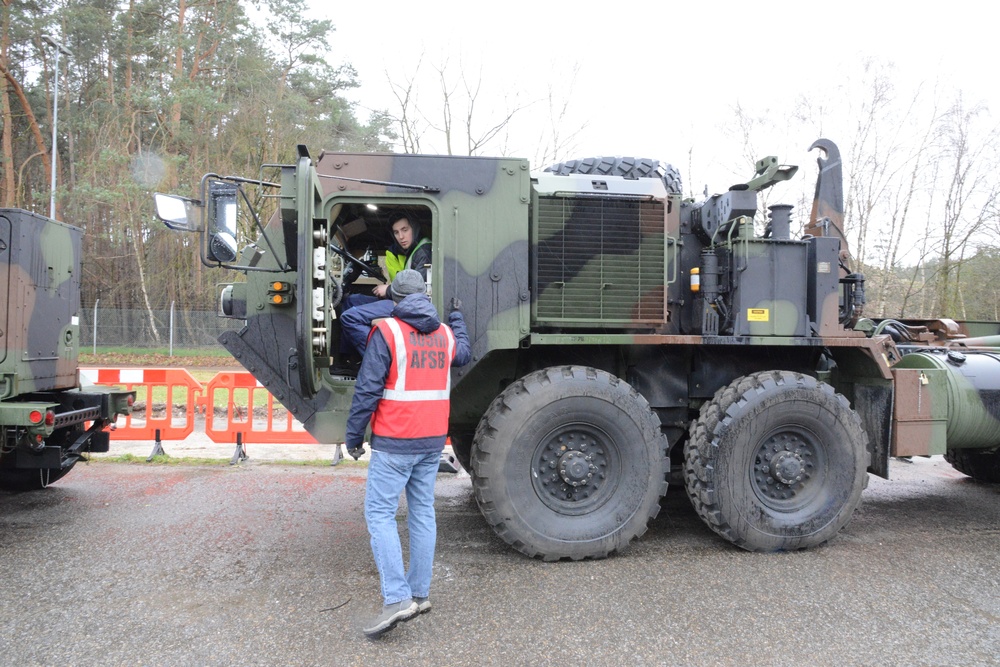 Zutendaal APS2 1st material issue for Defender Europe 2020