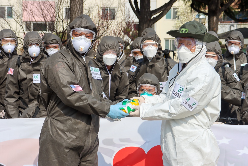 U.S. and ROK Army Participate in Joint COVID-19 Disinfecting Operation