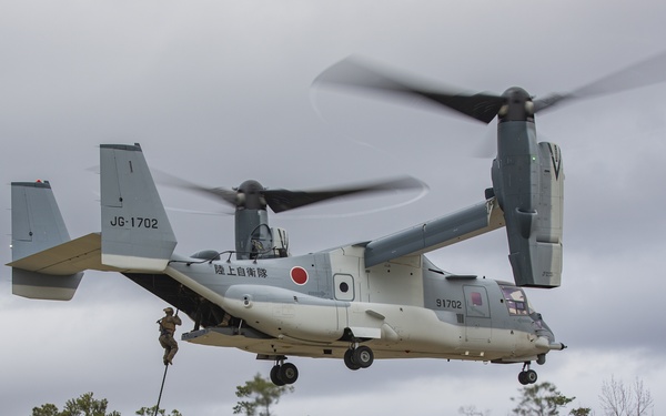 EOTG Rappelling training with Japanese V-22 Osprey