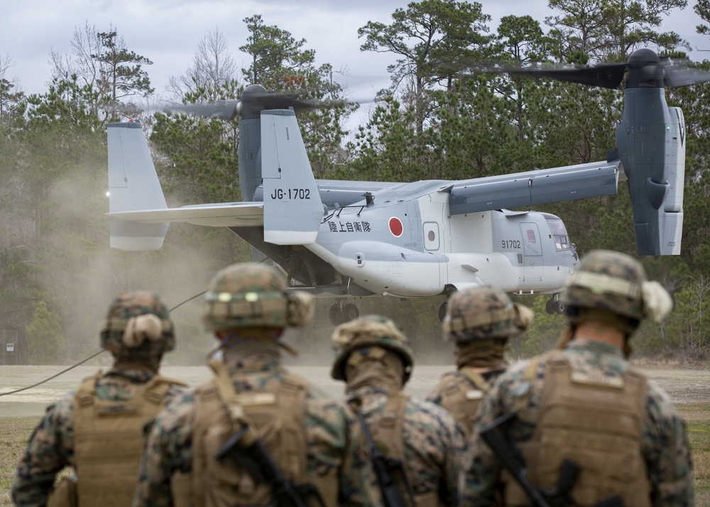 EOTG Rappelling training with Japanese V-22 Osprey