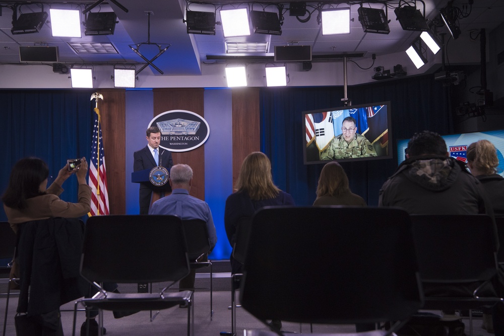 USFK Commander Briefs Pentagon Reporters
