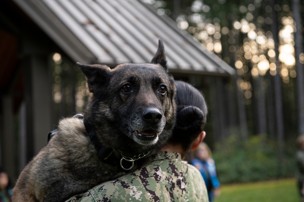 NBK Military Working Dogs showcase capabilities to local Girl Scout troop