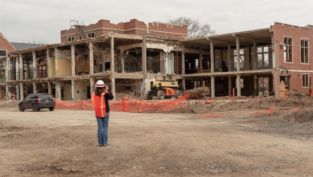 Ongoing Building 2 demolition