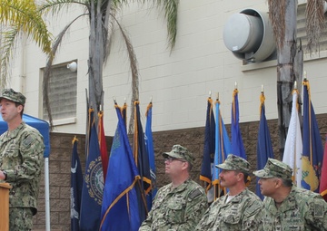 EOD Mobile Unit Eleven Conducts Change of Command
