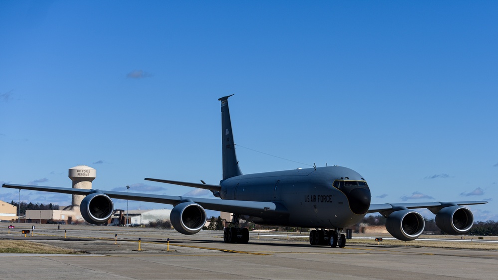 The Stratotanker